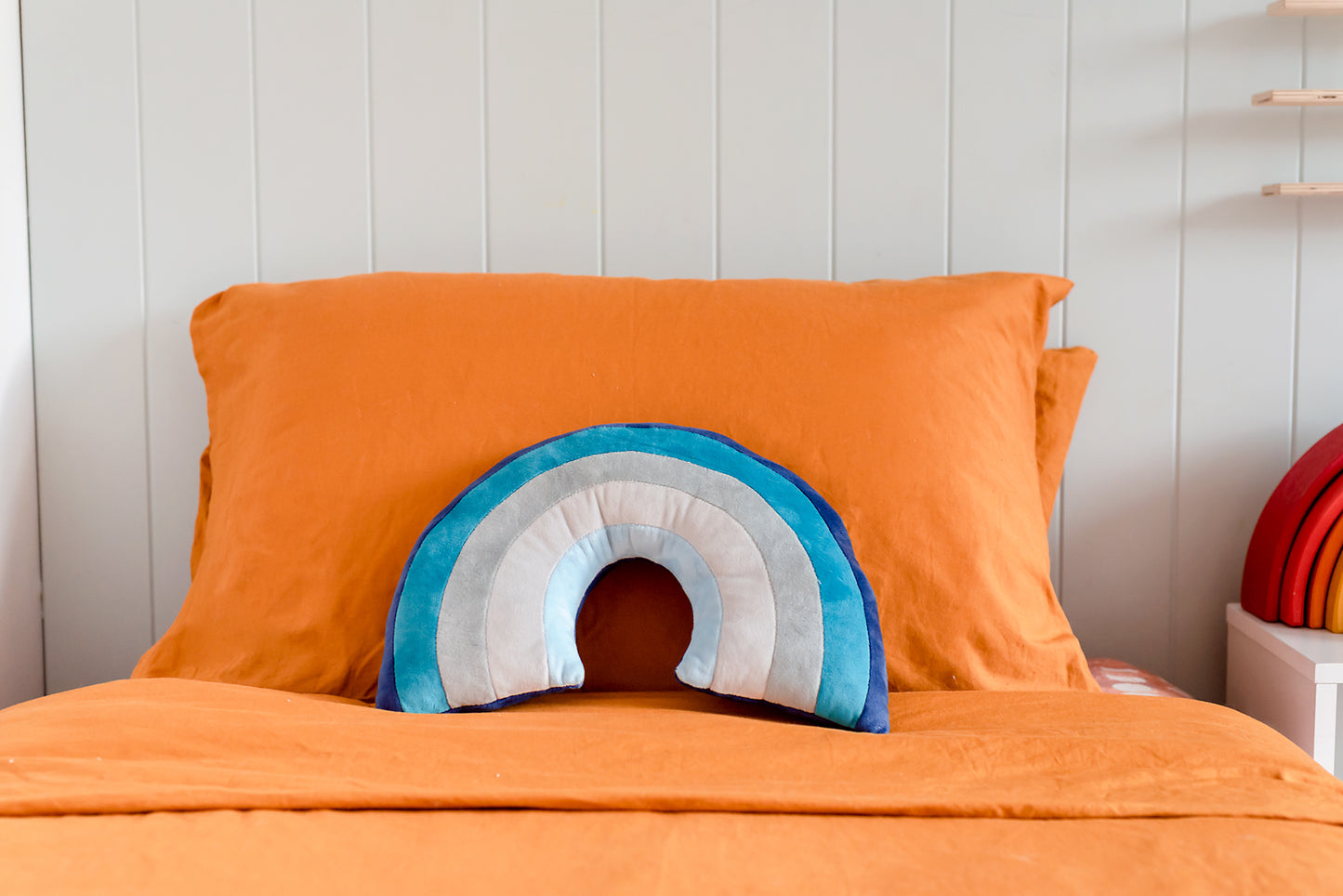Rainbow Pillow - draft