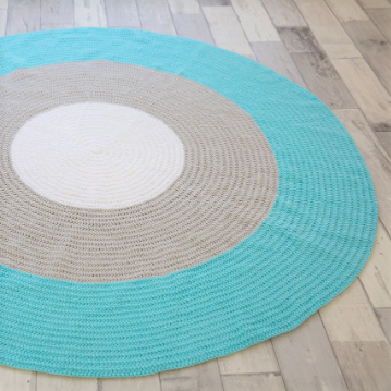 Crochet Rug - Mint, Grey + White