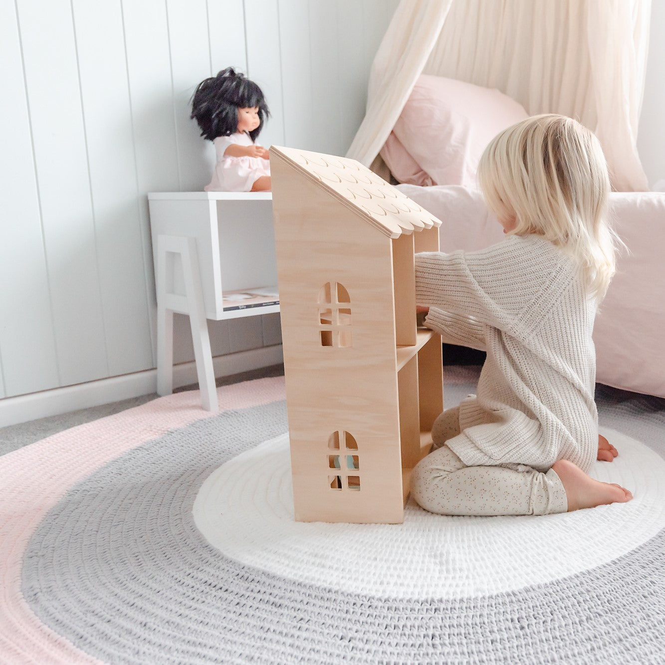 Nursery Round Crochet Rug - Blush Pink, Grey + White